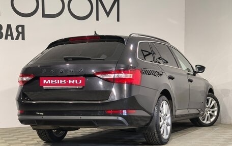 Skoda Superb III рестайлинг, 2021 год, 2 590 000 рублей, 2 фотография