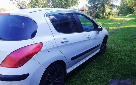 Peugeot 308 II, 2010 год, 525 800 рублей, 1 фотография