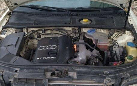 Audi A6, 1998 год, 300 000 рублей, 9 фотография