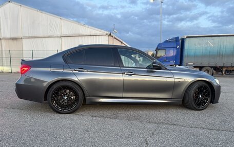 BMW 3 серия, 2016 год, 2 350 000 рублей, 5 фотография