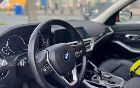 BMW 3 серия, 2020 год, 2 990 000 рублей, 14 фотография