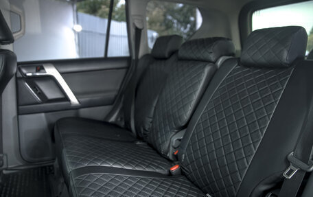 Toyota Land Cruiser Prado 150 рестайлинг 2, 2012 год, 2 500 000 рублей, 7 фотография