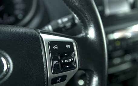 Toyota Land Cruiser Prado 150 рестайлинг 2, 2012 год, 2 500 000 рублей, 17 фотография
