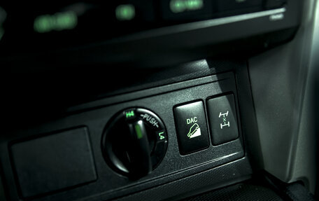 Toyota Land Cruiser Prado 150 рестайлинг 2, 2012 год, 2 500 000 рублей, 24 фотография
