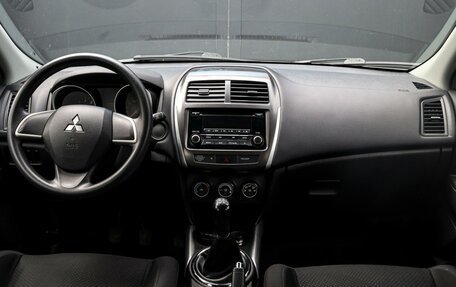 Mitsubishi ASX I рестайлинг, 2013 год, 1 397 000 рублей, 11 фотография
