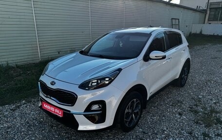 KIA Sportage IV рестайлинг, 2020 год, 2 450 000 рублей, 1 фотография