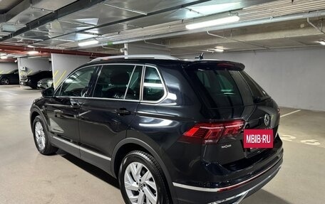 Volkswagen Tiguan II, 2021 год, 3 500 000 рублей, 3 фотография