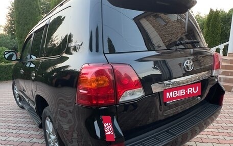 Toyota Land Cruiser 200, 2014 год, 3 750 000 рублей, 4 фотография