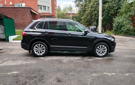 Volkswagen Tiguan II, 2017 год, 1 900 000 рублей, 5 фотография