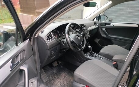 Volkswagen Tiguan II, 2017 год, 1 900 000 рублей, 10 фотография