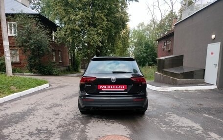 Volkswagen Tiguan II, 2017 год, 1 900 000 рублей, 8 фотография