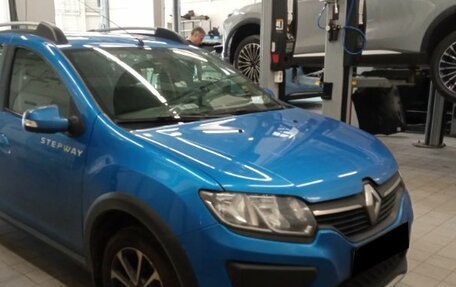 Renault Sandero II рестайлинг, 2016 год, 970 000 рублей, 2 фотография