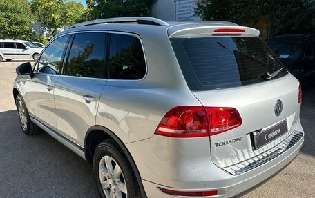 Volkswagen Touareg III, 2011 год, 1 870 000 рублей, 8 фотография