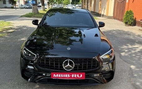 Mercedes-Benz E-Класс, 2020 год, 3 900 000 рублей, 2 фотография