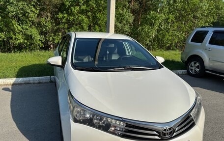 Toyota Corolla, 2013 год, 1 300 000 рублей, 3 фотография
