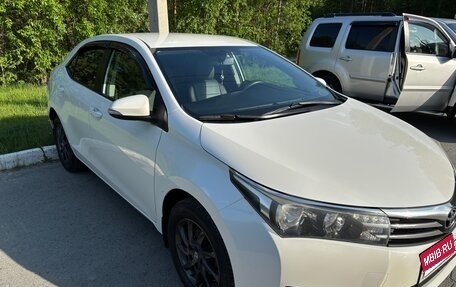 Toyota Corolla, 2013 год, 1 300 000 рублей, 2 фотография