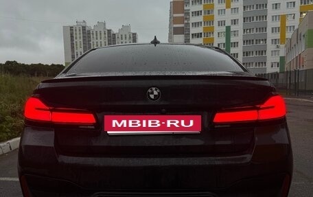 BMW 5 серия, 2019 год, 3 300 000 рублей, 5 фотография