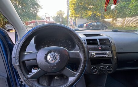 Volkswagen Polo IV рестайлинг, 2005 год, 380 000 рублей, 21 фотография