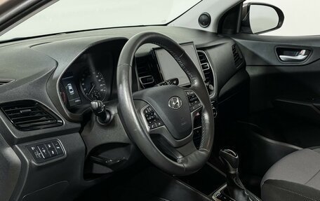 Hyundai Solaris II рестайлинг, 2022 год, 1 797 000 рублей, 13 фотография