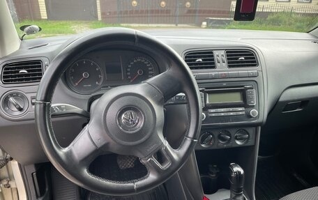 Volkswagen Polo VI (EU Market), 2011 год, 690 000 рублей, 7 фотография
