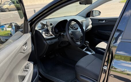 Hyundai Solaris II рестайлинг, 2021 год, 1 650 000 рублей, 10 фотография