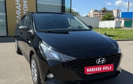 Hyundai Solaris II рестайлинг, 2021 год, 1 650 000 рублей, 2 фотография