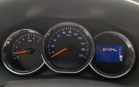 Renault Logan II, 2016 год, 840 000 рублей, 17 фотография
