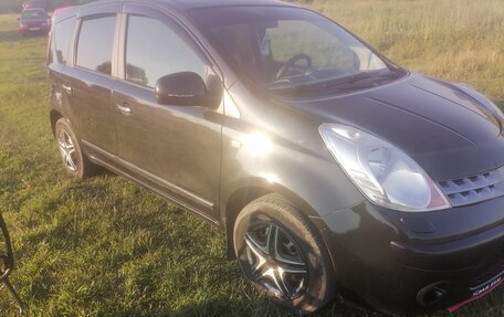 Nissan Note II рестайлинг, 2008 год, 595 000 рублей, 2 фотография