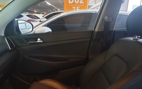 Hyundai Tucson III, 2018 год, 2 800 000 рублей, 24 фотография