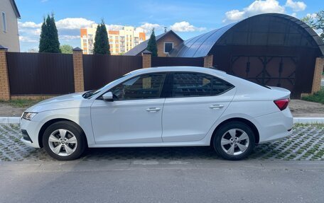 Skoda Octavia IV, 2021 год, 1 800 000 рублей, 6 фотография