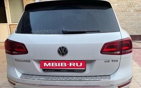 Volkswagen Touareg III, 2018 год, 5 550 000 рублей, 2 фотография