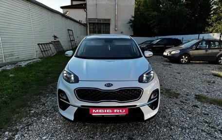 KIA Sportage IV рестайлинг, 2020 год, 2 450 000 рублей, 3 фотография