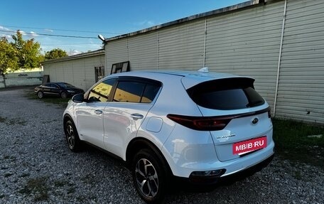 KIA Sportage IV рестайлинг, 2020 год, 2 450 000 рублей, 6 фотография