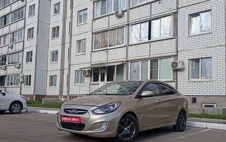 Hyundai Solaris II рестайлинг, 2011 год, 705 000 рублей, 1 фотография