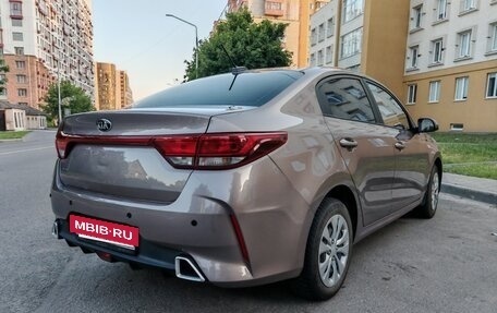 KIA Rio IV, 2021 год, 1 365 000 рублей, 5 фотография