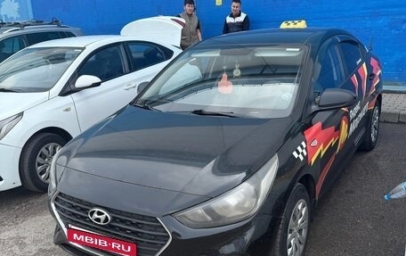 Hyundai Solaris II рестайлинг, 2018 год, 785 000 рублей, 8 фотография