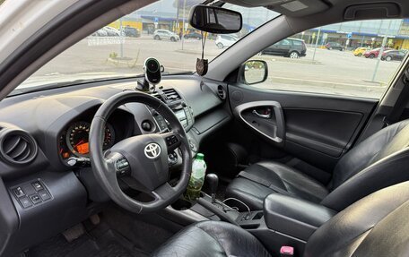 Toyota RAV4, 2011 год, 1 400 000 рублей, 5 фотография
