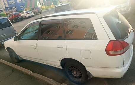 Nissan Wingroad III, 2000 год, 330 000 рублей, 4 фотография