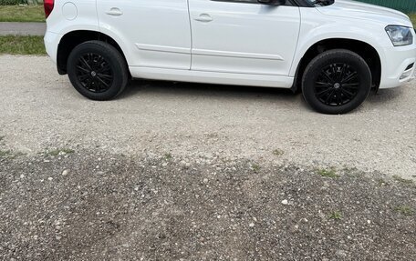 Skoda Yeti I рестайлинг, 2014 год, 830 000 рублей, 2 фотография