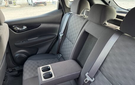 Nissan Qashqai, 2016 год, 1 645 000 рублей, 26 фотография