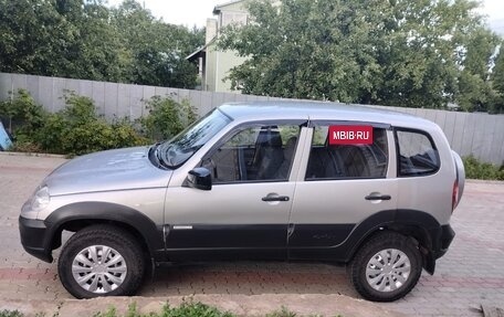 Chevrolet Niva I рестайлинг, 2012 год, 410 000 рублей, 4 фотография