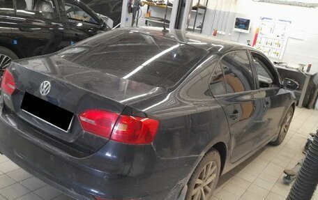 Volkswagen Jetta VI, 2013 год, 799 000 рублей, 3 фотография