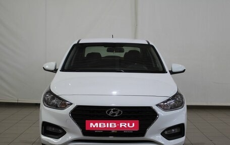 Hyundai Solaris II рестайлинг, 2018 год, 1 240 000 рублей, 2 фотография