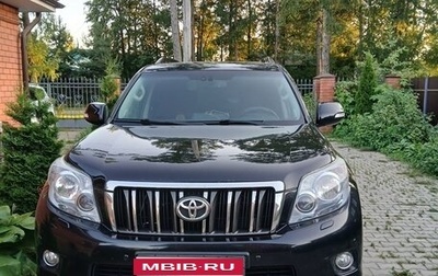 Toyota Land Cruiser Prado 150 рестайлинг 2, 2013 год, 2 600 000 рублей, 1 фотография