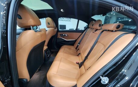 BMW 3 серия, 2024 год, 4 170 000 рублей, 6 фотография
