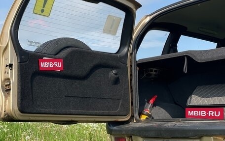 Chevrolet Niva I рестайлинг, 2004 год, 550 000 рублей, 4 фотография
