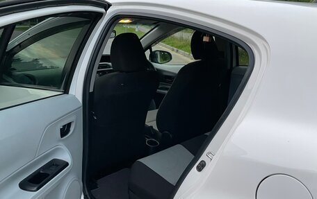 Toyota Aqua I, 2013 год, 1 100 000 рублей, 7 фотография