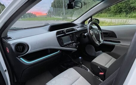 Toyota Aqua I, 2013 год, 1 100 000 рублей, 10 фотография