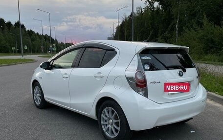 Toyota Aqua I, 2013 год, 1 100 000 рублей, 4 фотография