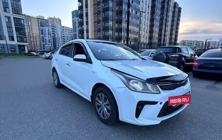 KIA Rio IV, 2018 год, 700 000 рублей, 4 фотография